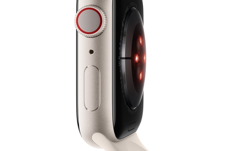 Đồng hồ Apple Watch Series 8 cảm biến nhiệt độ