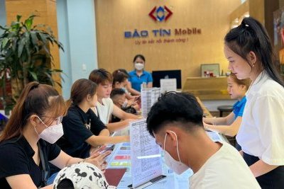 Khách hàng Bảo Tín Mobile